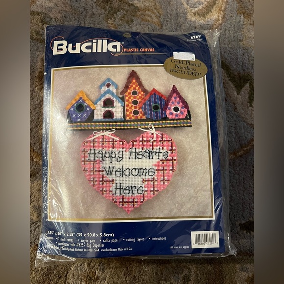 Vintage Bucilla Plastic Canvas Needlepoint‎ Kit Birdhouse Sign - Picture 1 of 2